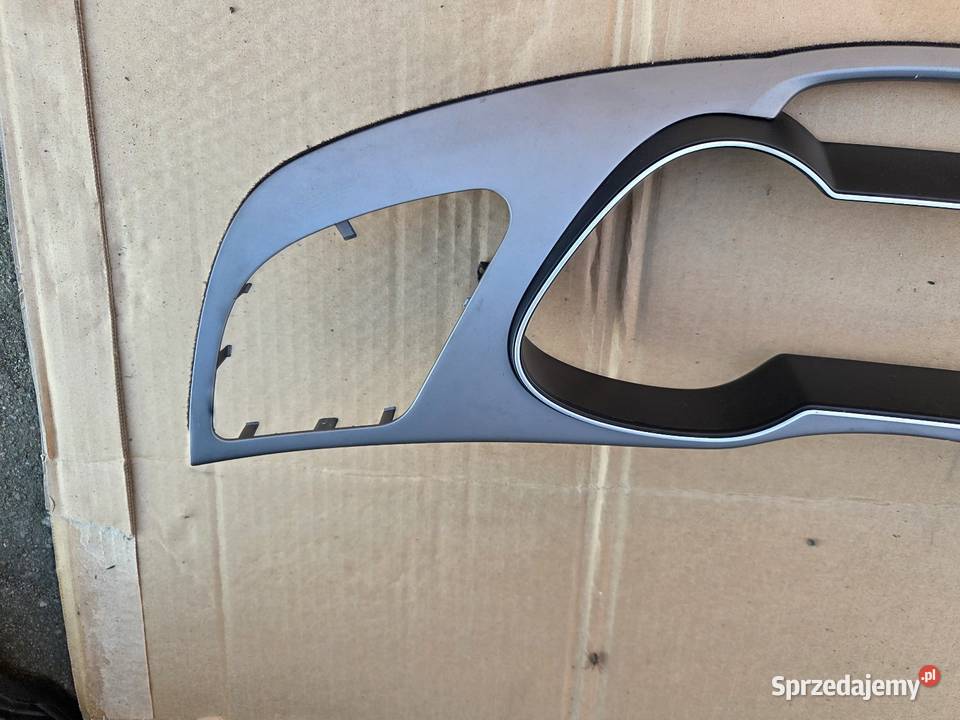 Osłona obudowa dekor licznika Audi A4 B8 lift Rybno sprzedam
