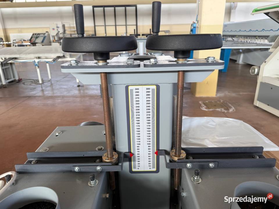 Szczotkarka postarzarka Sarmax CHEYENNE SP2 400 Juszczyn