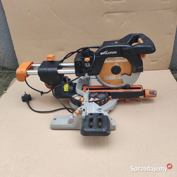 Piła ukośnica Evolution 1500 W 210 mm Zawiercie