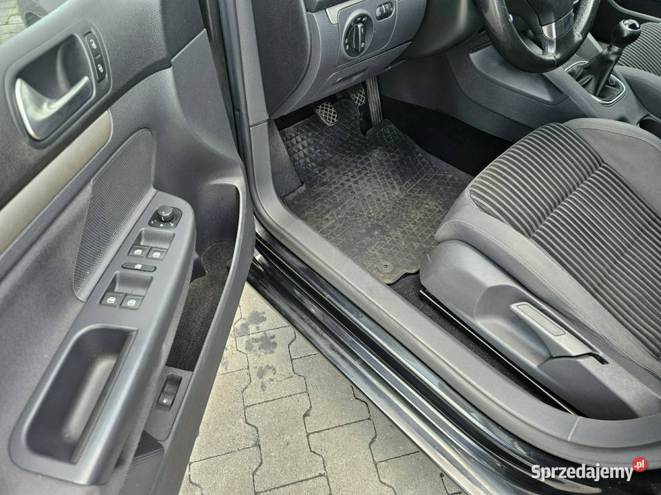 Volkswagen Golf 16 MPi 102 Bezwypadkowy V Rybnik