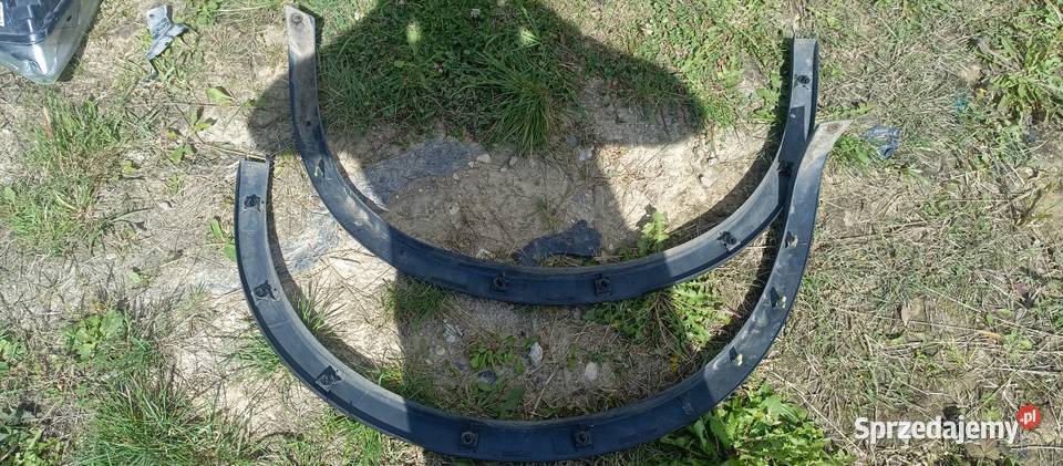 Plastikowe listwy nakładki błotnika sierpy Jaksice