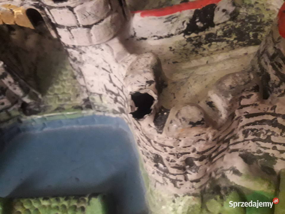 Zamek makieta zabawkwa dzieci pałac PRL twierdza Piotrków Trybunalski