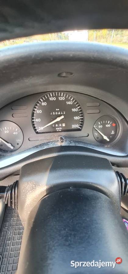 Opel Corsa 14 1996 Rok produkcji 1996 Minkowice-Kolonia