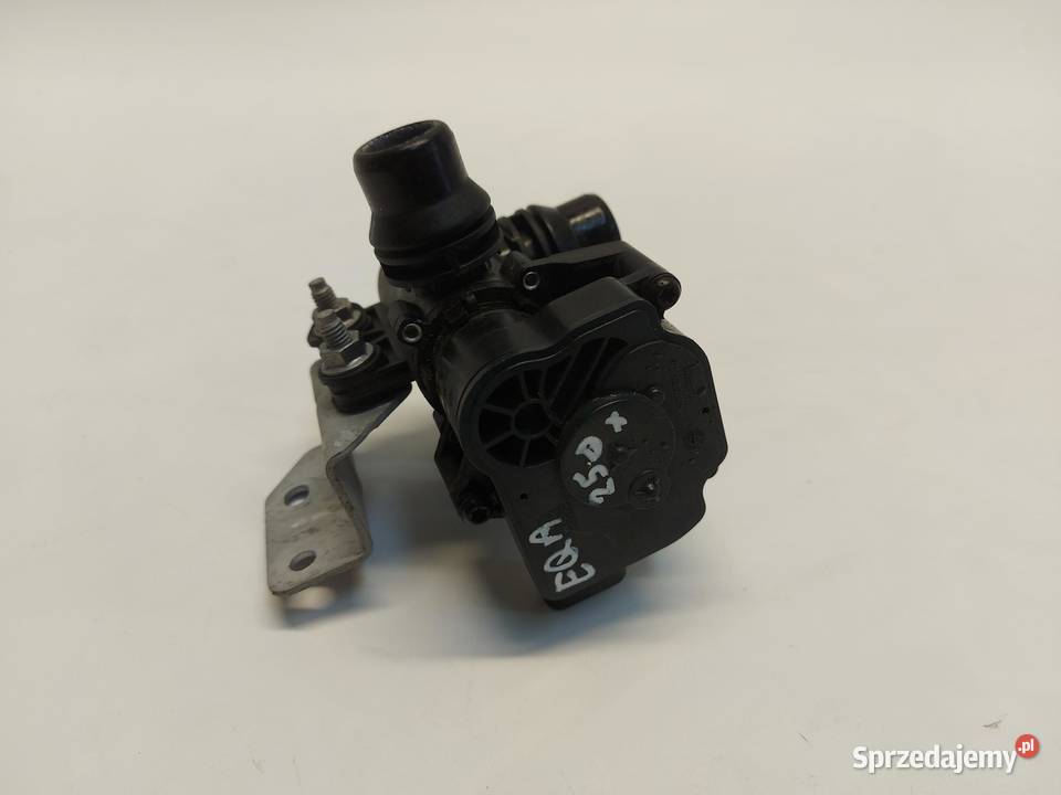 Mercedes EQA 250 W243 ZAWÓR WODY ROZDZIELACZ