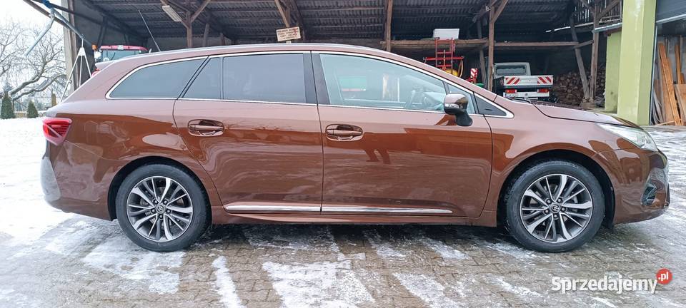 Toyota Avensis 16 112 D4D BOGATA WERSJA