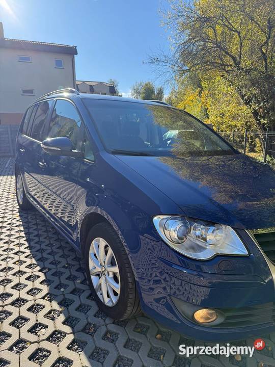 VW Touran Freestyle Volkswagen Poznań