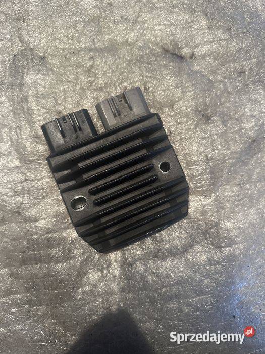 Regulator napiecia Yamaha FJR 1300 YZF R1 FZ1000