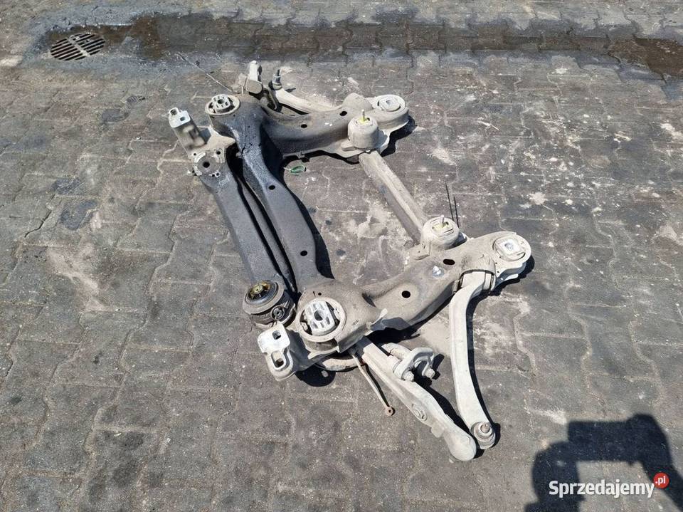 SANKI PRZEDNIE AUDI A8 D3 Lipno