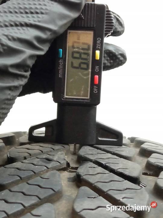 OPONA CAŁOROCZNA DĘBICA NAVIGATOR 19560R15 3518