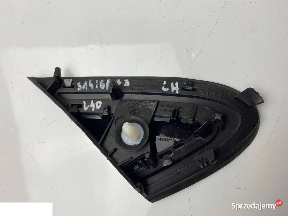 VOLVO V40 MASKOWNICA BŁOTNIKA LEWA TRÓJKĄT