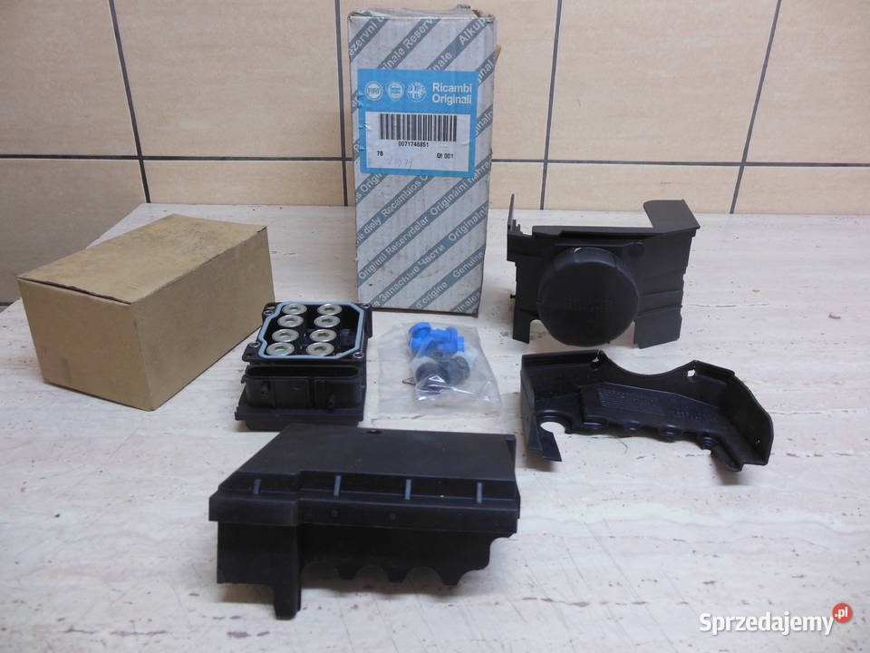 Fiat Panda 0312 12 NOWY oryginalny zestaw osobowe