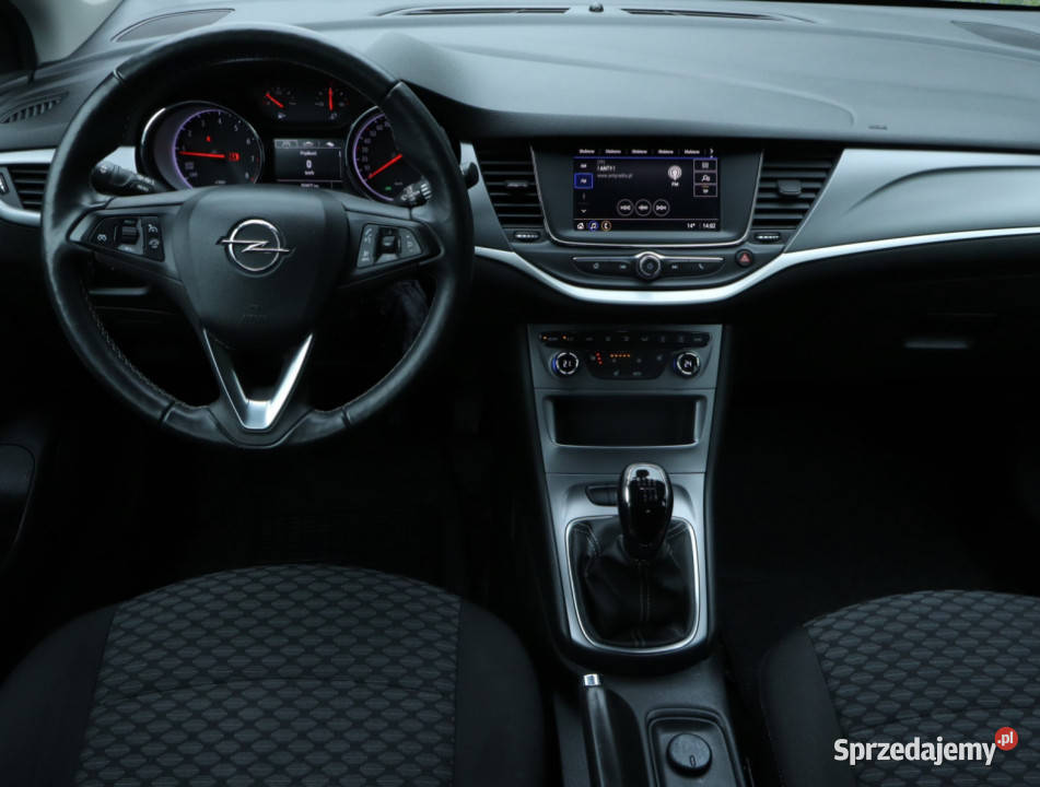 Opel Astra 12 Turbo relingi dachowe