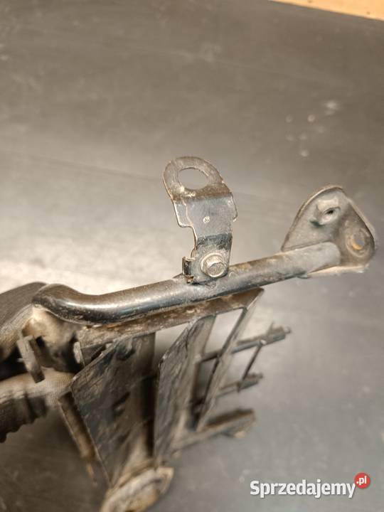 Stelaż uchwyt mocowanie osłona zbiornika oleju Gołaczewy