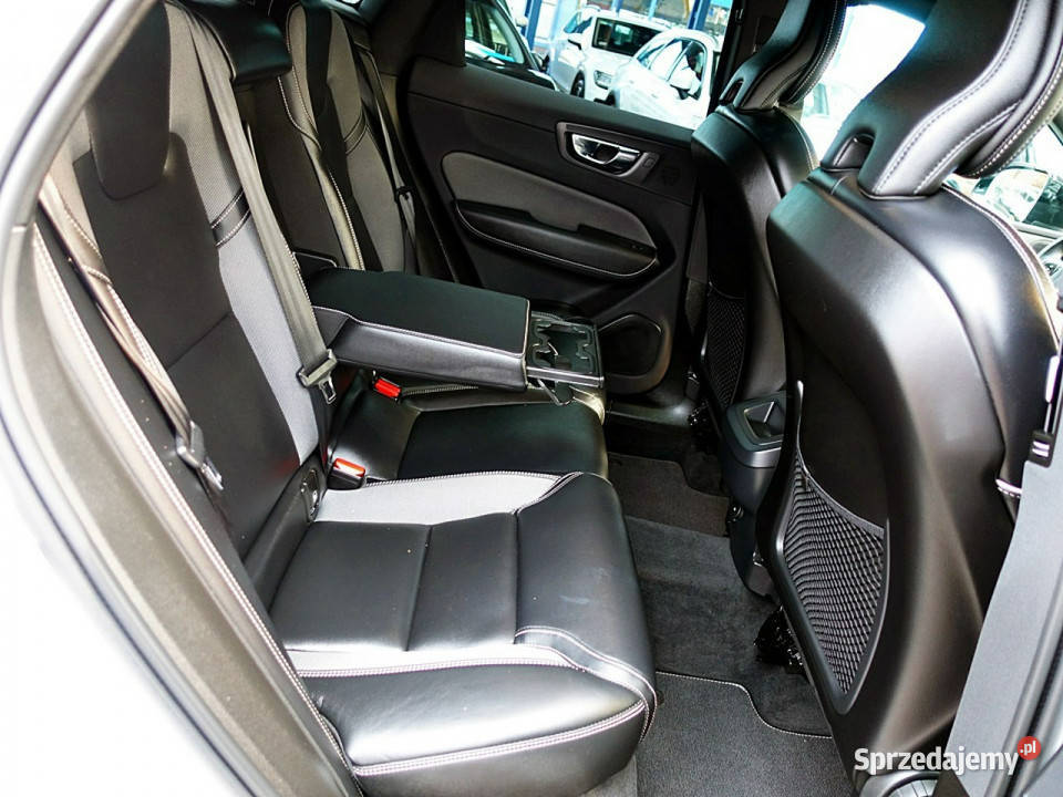 Volvo XC 60 RDESINGSkóraHarmanKardonNAVI 1WŁ garażowany Mysłowice