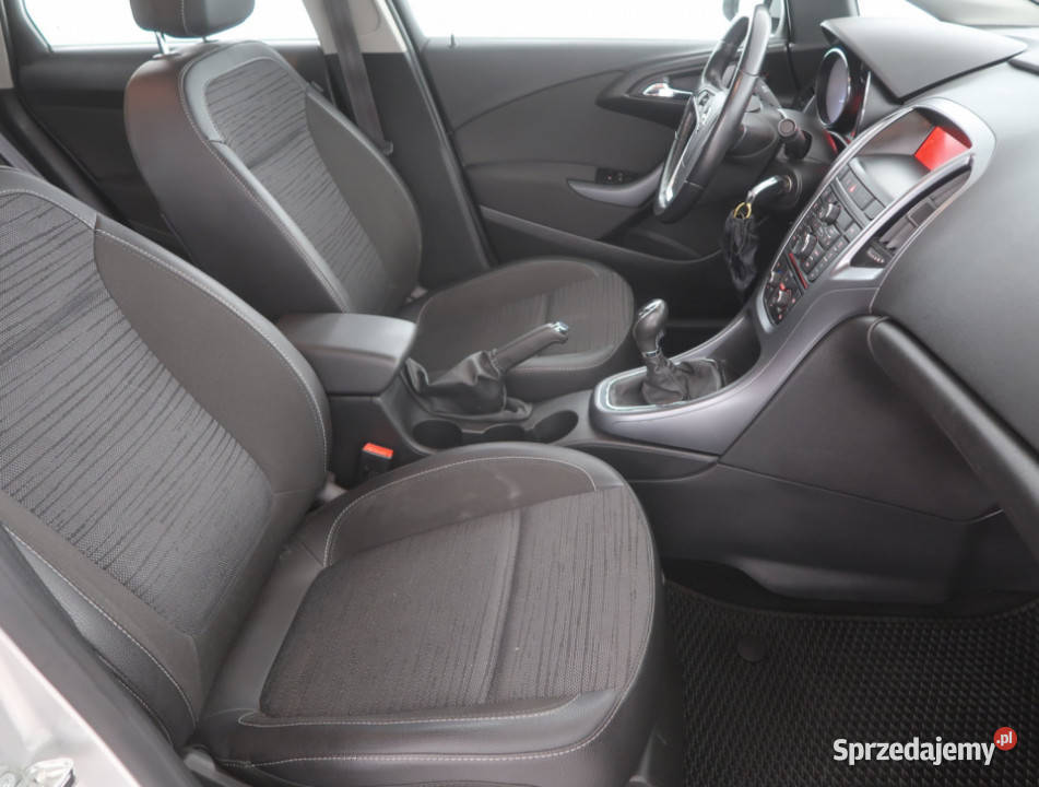 Opel Astra 14 T LPG Bielany Wrocławskie