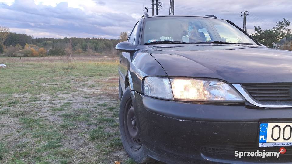 sprzedam samochod opel vectra combi 293000km Międzychód