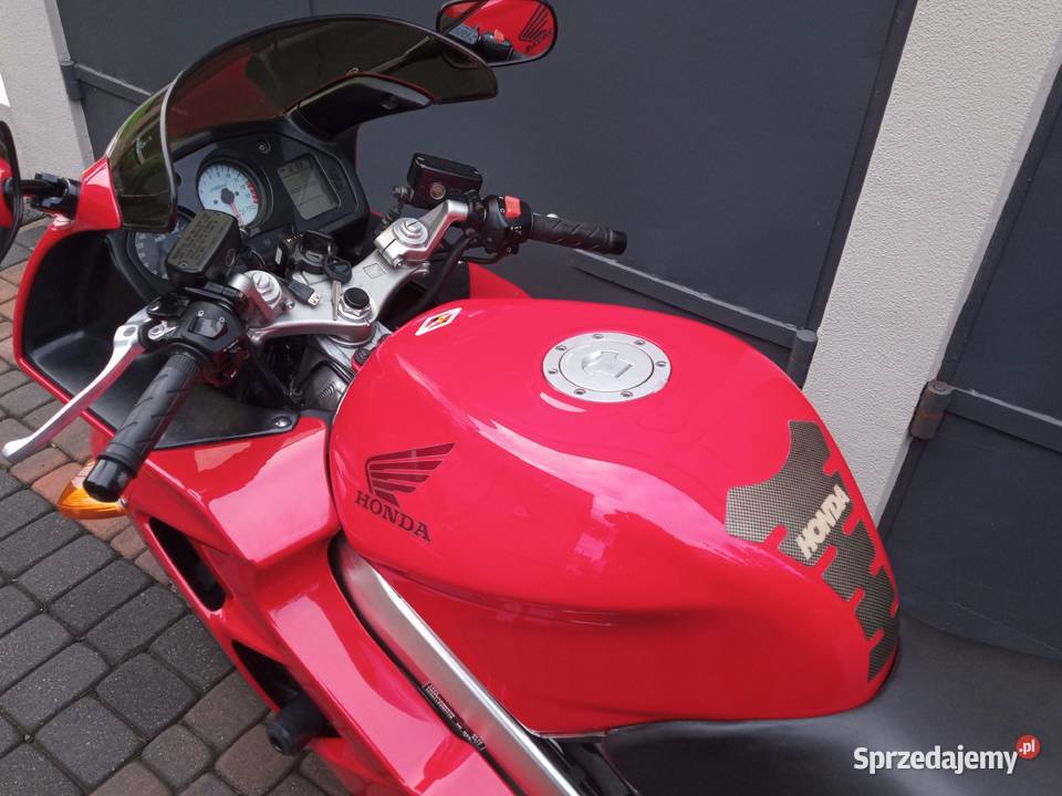 Honda VFR 800 cbr fazer bandit gsx nieuszkodzony