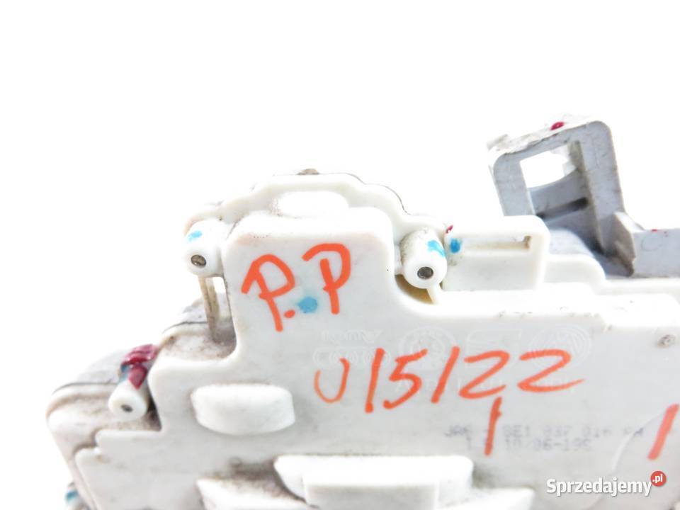 ZAMEK PRAWY PRZEDNI AUDI A4 B7 8E1837016AA sprzedam