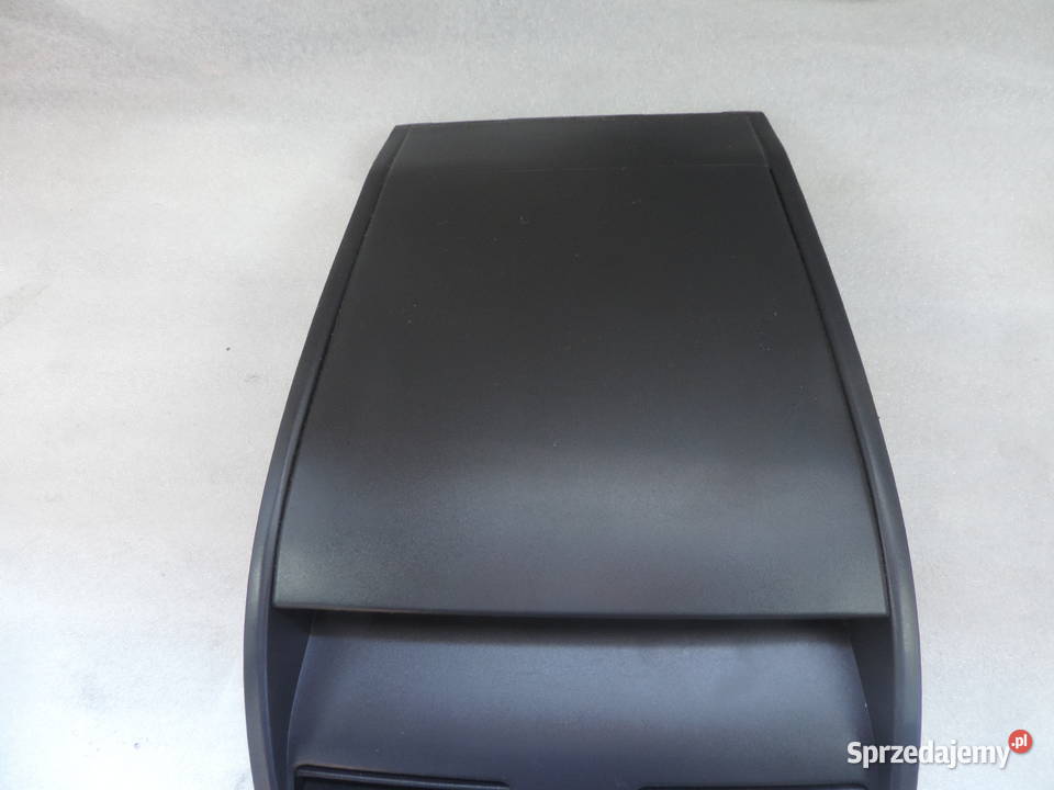 SUZUKI SX4 OSŁONA WYŚWIETLACZA Nowy Sącz sprzedam