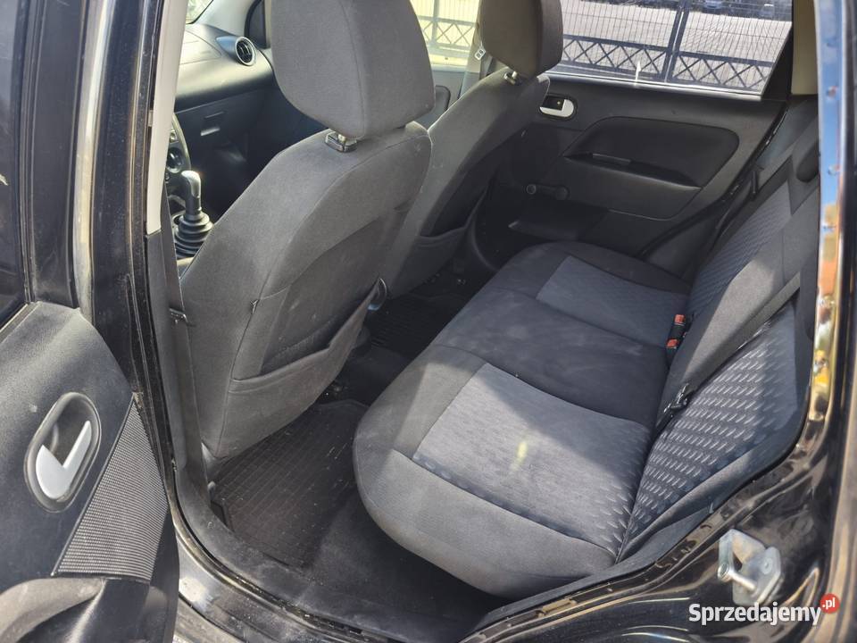 Ford Fiesta 2005 14 benzyna 1400cm3 Łuków