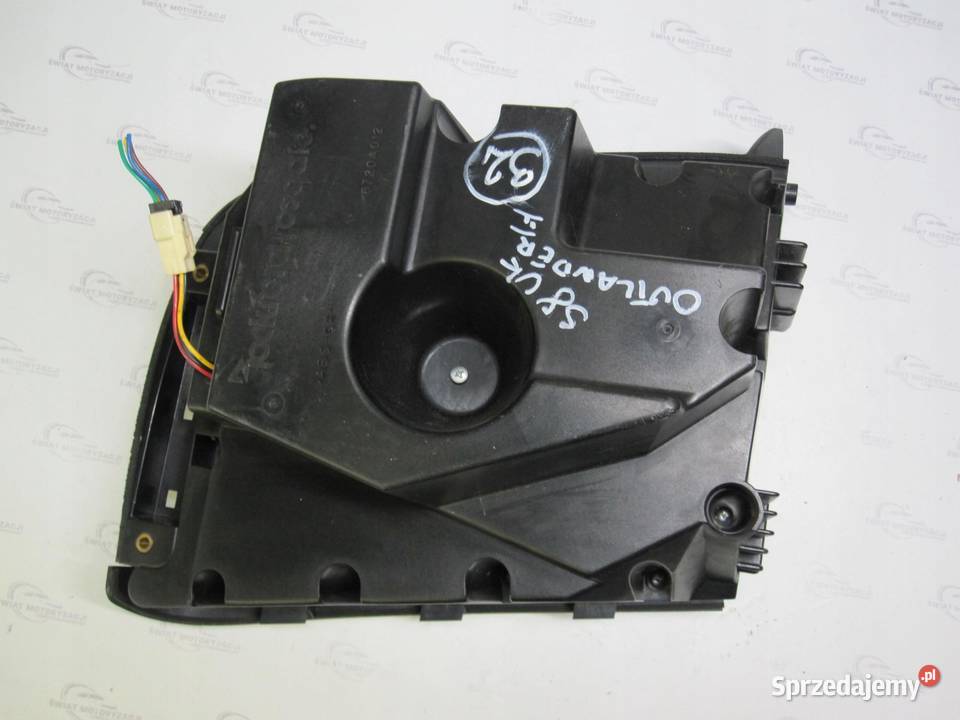 OUTLANDER II 07r głośnik SUBWOOFER 8720A012 Sprzęt audio fabryczny