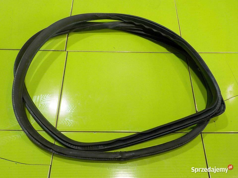 HONDA CIVIC VIII UFO 07r HB 5D uszczelka drzwi Suków