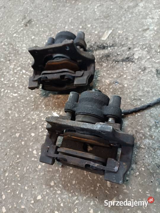 BMW e87 e90 zaciski hamulcowe tył Zaciski i jarzma świętokrzyskie