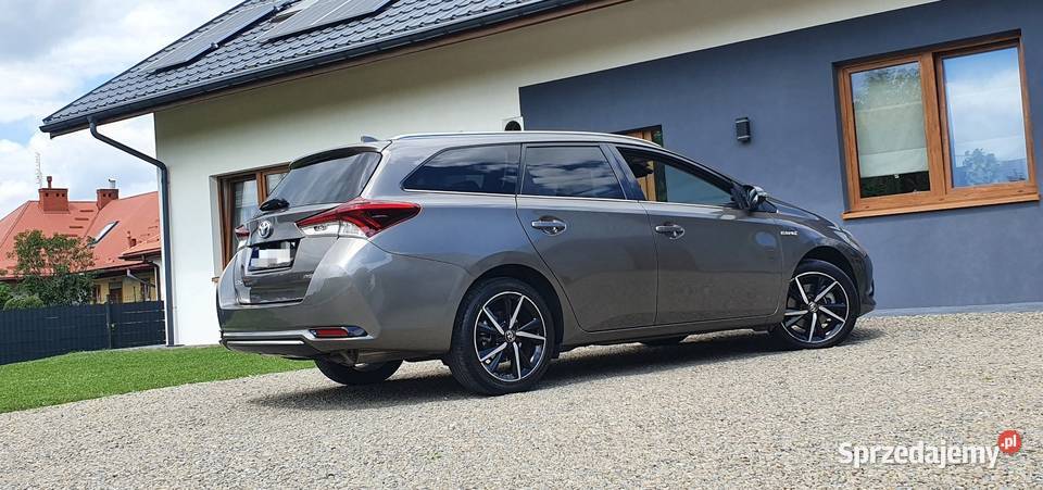 2018Hybryda105 Bezwypadkowa Zarejrstrowana sprowadzony Auris Nowy Sącz