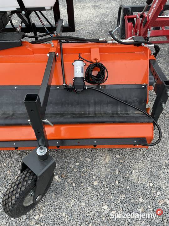 ZAMIATARKA METAL TECHNIK RÓŻNE SZEROKOŚCI nieuszkodzony Stanisławowo