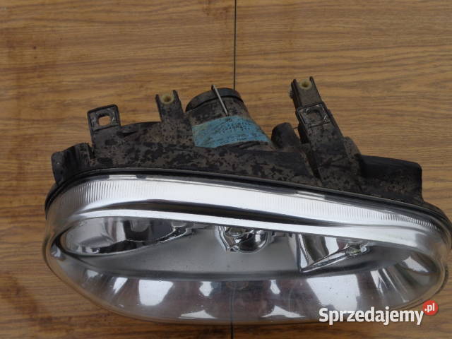 Lampy przednie Golf IV Ostróda