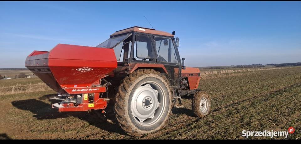 Rozsiewacz kuhn mds 901 Krzywe sprzedam
