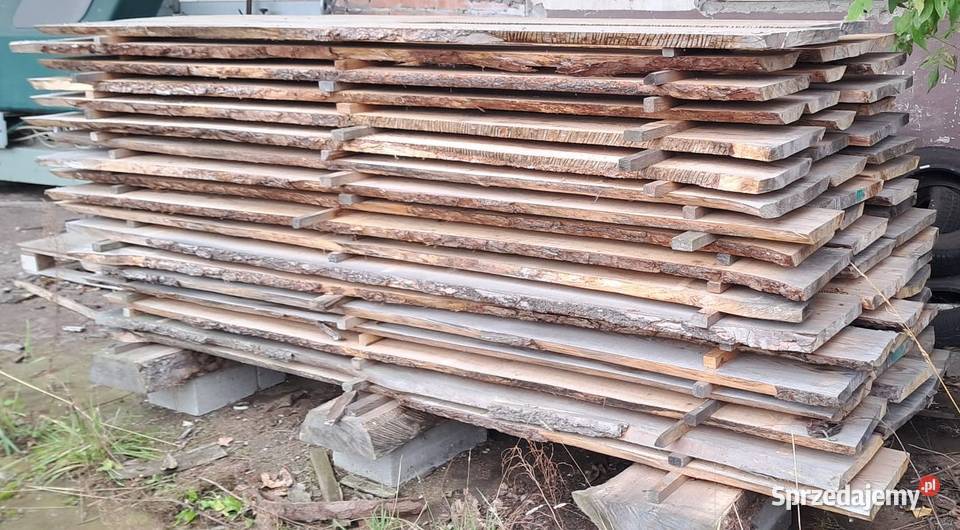 Tarcica nieobrzynana sezonowana sosnowa 1686 m3