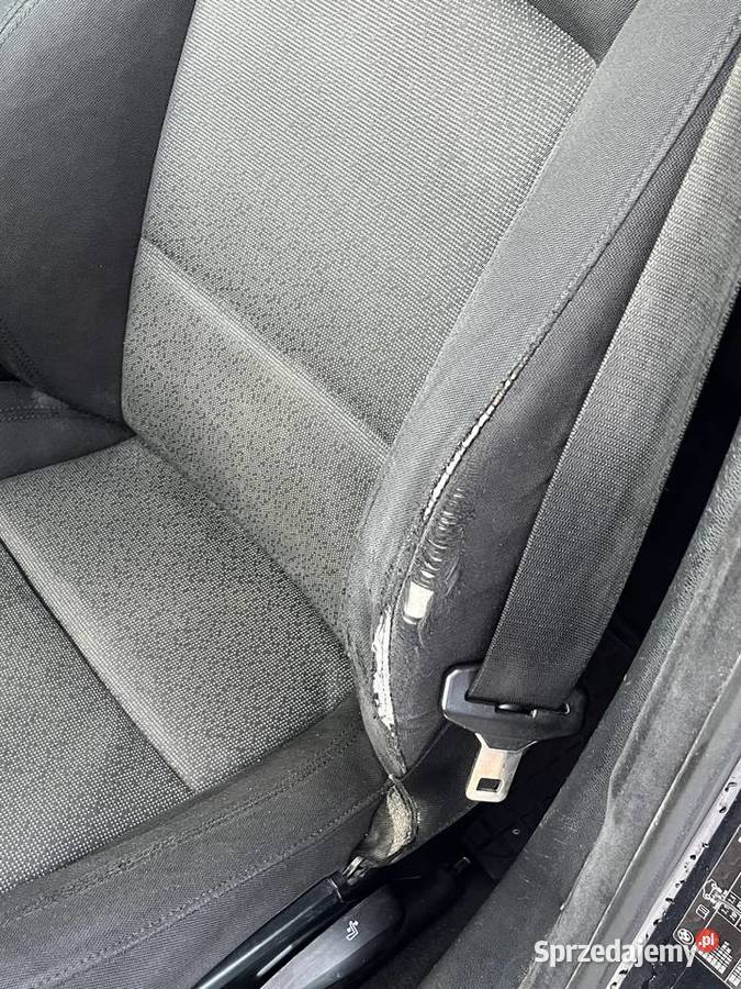 BMW e90 2007r 320D bogate wyposażenie 355020km sprzedam