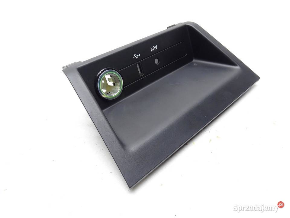 SCHOWEK OSŁONA AUX ZAPALNICZKA USB 6V0857367A małopolskie