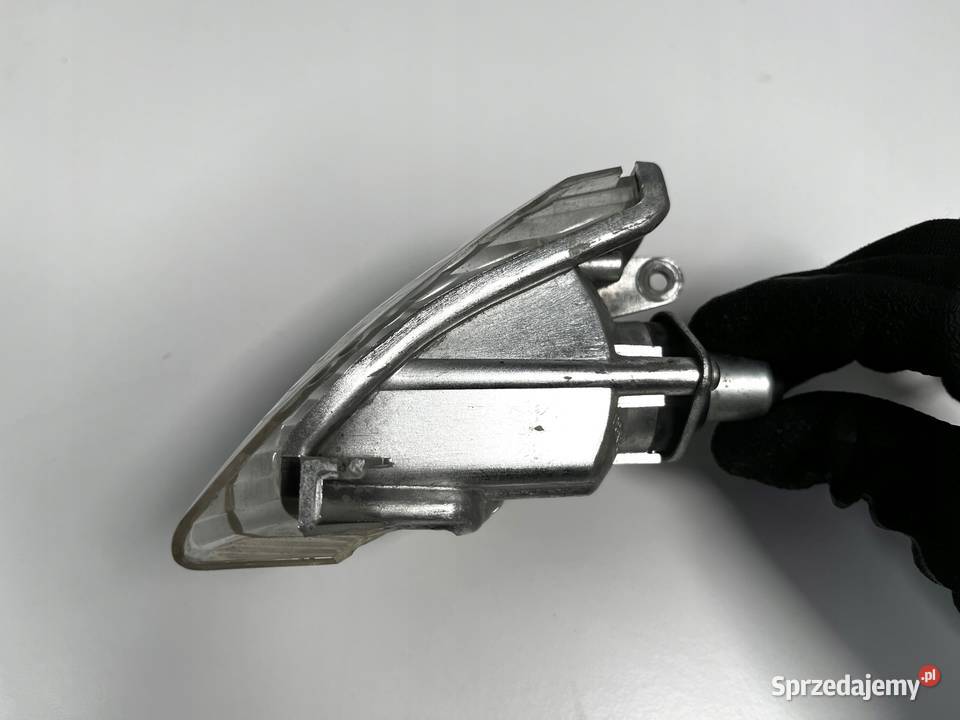 SUZUKI GSXR 600 0607 Kierunkowskaz Migacz tył Łobżenica sprzedam