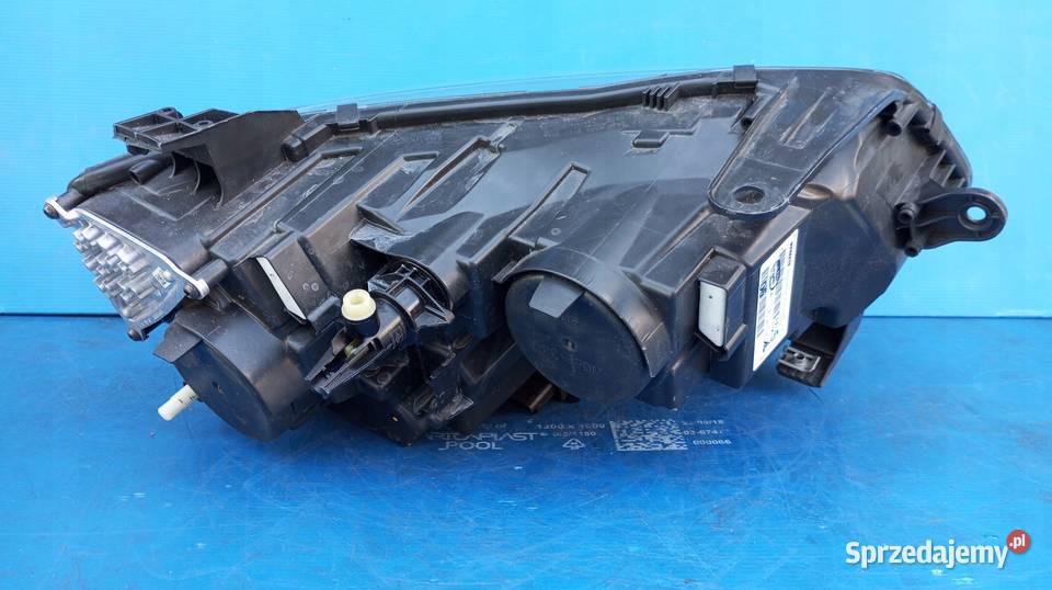 LAMPA LEWY PRZÓD EU LED DACIA DUSTER II 2