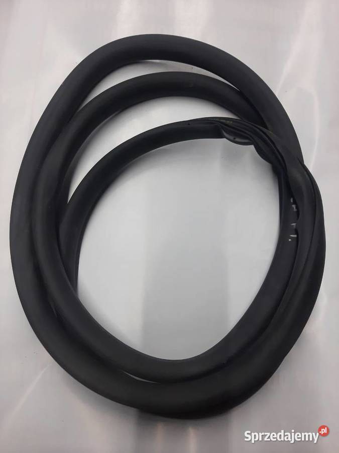 Fiat Idea Lancia Musa uszczelka drzwi prawy tył