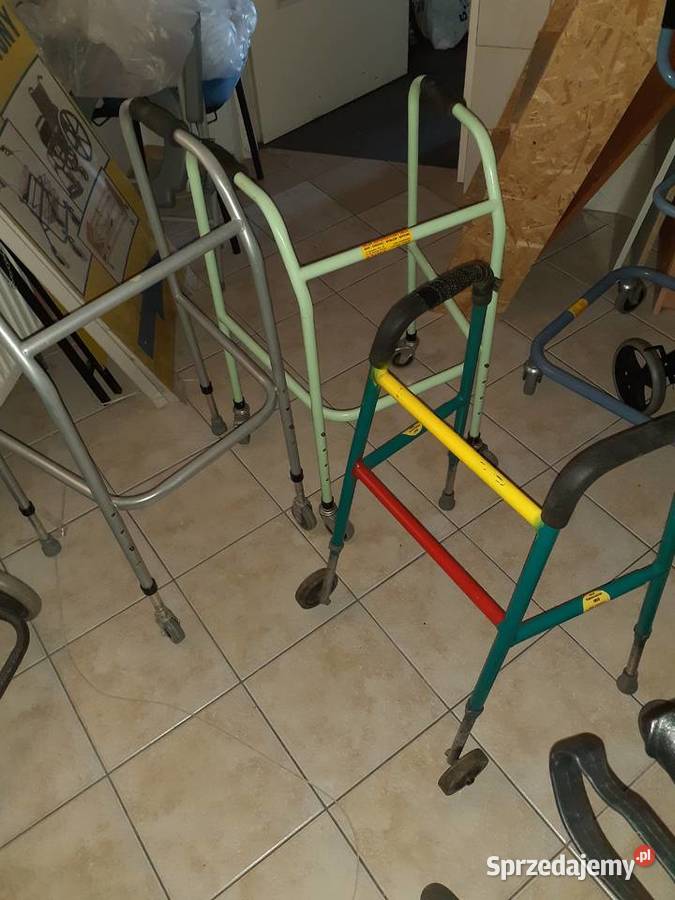 Balkoniki Rehabilitacyjne z 4 kółkami używane Sprzęt rehabilitacyjny i ortopedyczny Warszawa