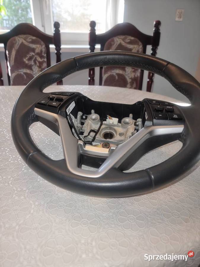 Tukson3 kierownica grafitowa niepodgrzewana Rok produkcji 2020 Radomsko