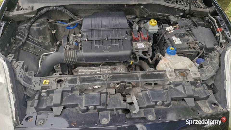 FIAT PUNTO 2013 12 Benzyna 134 5 Drzwi wspomaganie kierownicy Punto 2012 Częstochowa