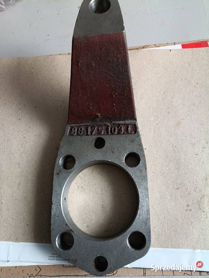 Dziwignia górna zwolnicy przedniej C385 Płock sprzedam
