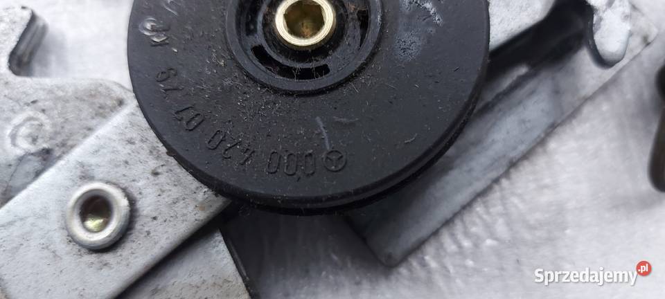 Regulacja recznego mercedes w202 w210 0004200779 sprzedam