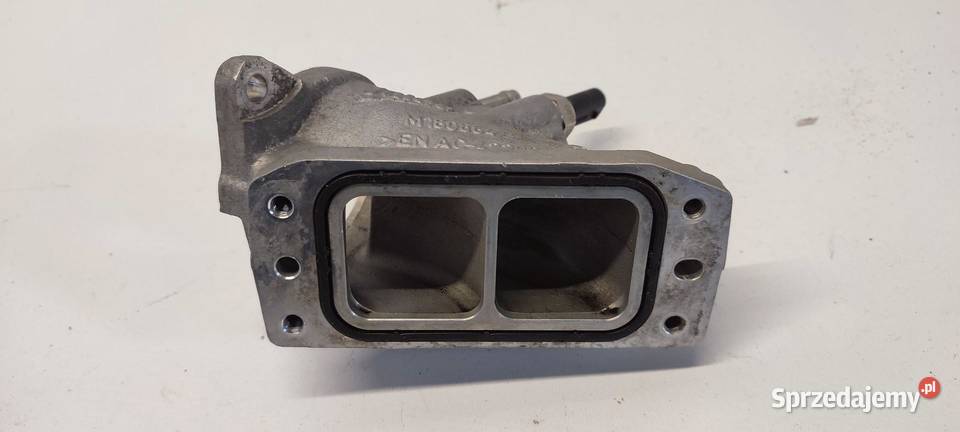 AUDI A6 C7 KRÓCIEC KOLEKTORA 04L128637B