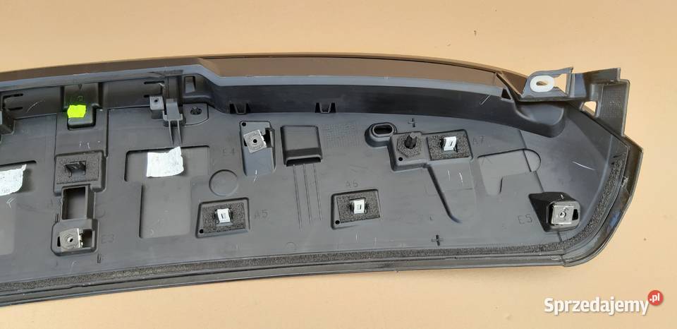 RENAULT MEGANE IV HB SPOILER LOTKA KLAPY TYŁ osobowe Pozostałe lubuskie Bieleń