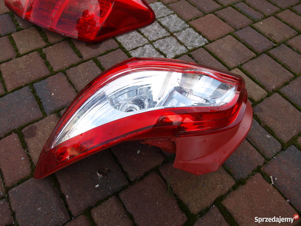 Toyota Auris lampa prawa tył 2009 2013r (europa) Kalisz