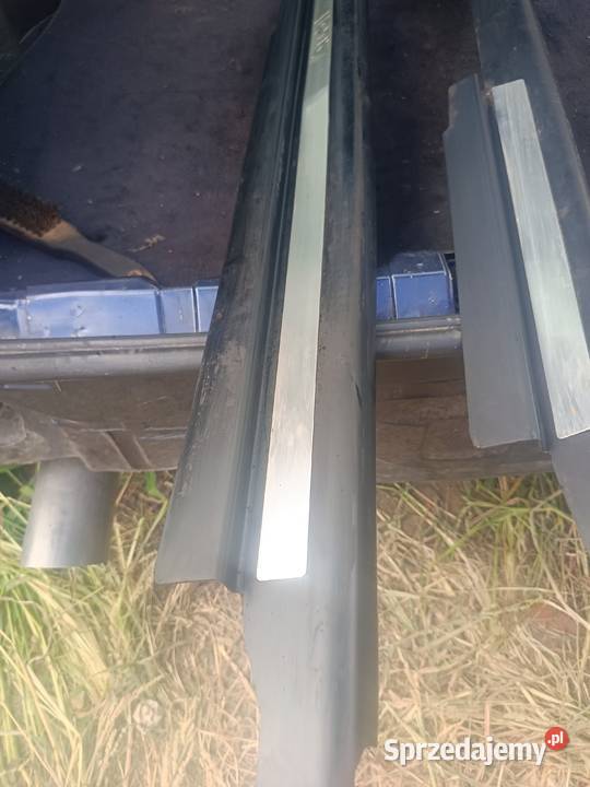 Osłona Zewnętrzna Progu Lewa Prawa Audi A4 B5 FL osobowe Progi Myszków