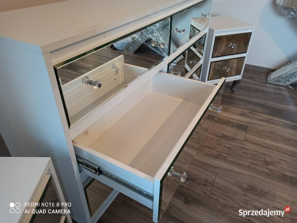 Zestaw komoda 120 2 szafki nocne 40x40 połysk Nowy Sącz