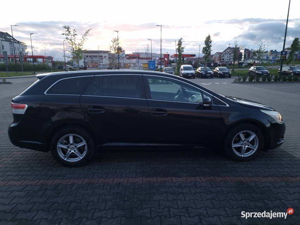 Toyota Avensis Toyota Avensis T27 2011 Wagon 126KM warmińsko-mazurskie Olsztyn