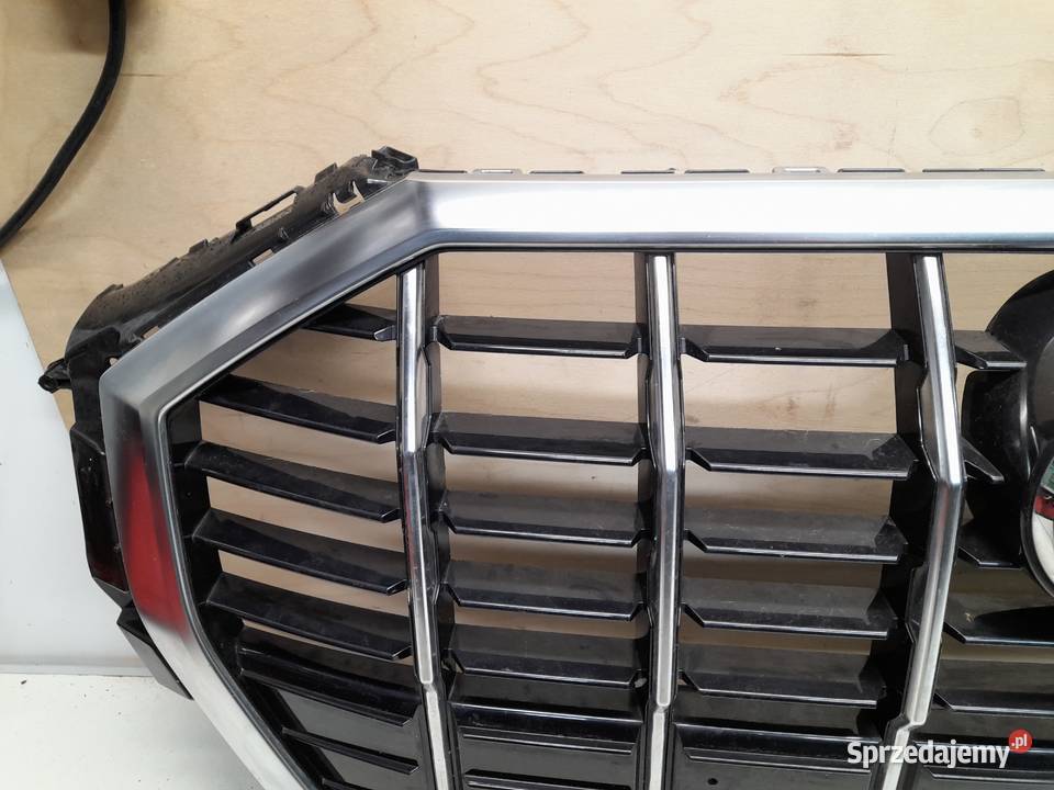 AUDI Q3 II ATRAPA CHŁODNICY GRILL 83A853651E Goleniów