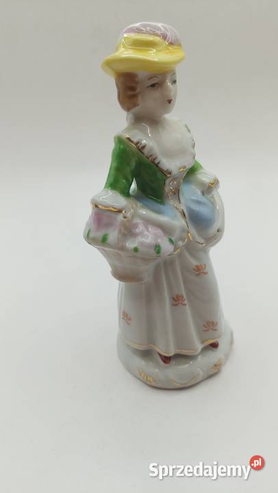 Figurka dama w stylu wiktoriańskim z koszykiem Zamość